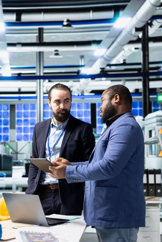2 men discussing appointment setting